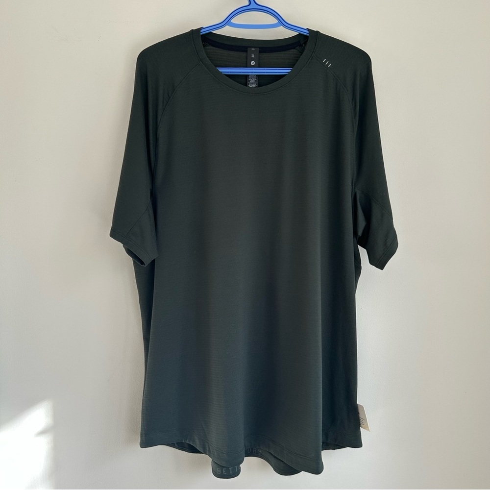 NEW! Lululemon License to Train Short Sleeve Crewneck Tee Shirt Size XXL